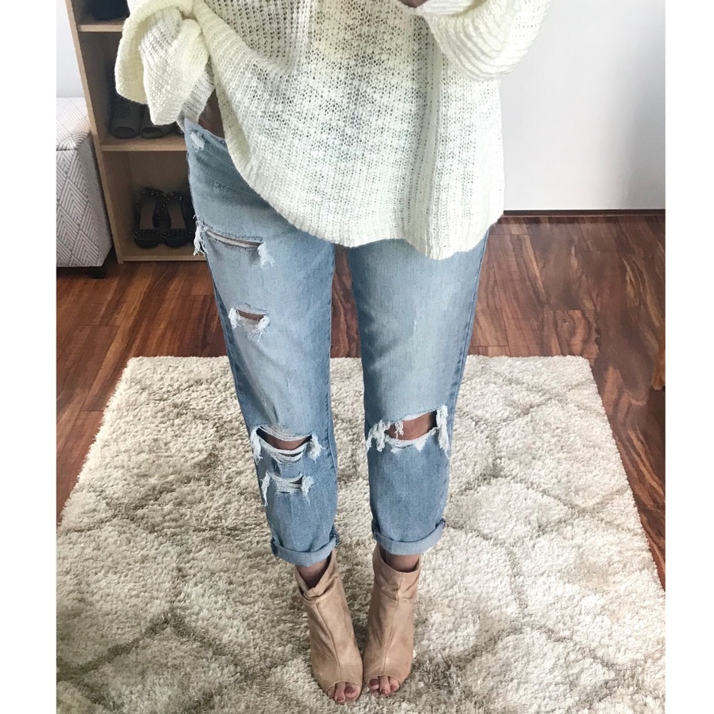 High Rise Cropped Jean - Picture 2 of 7